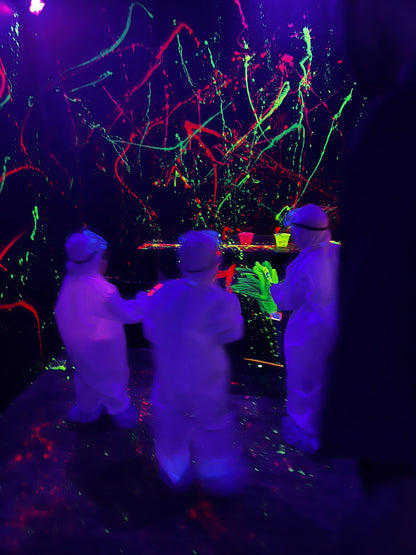 The Splatter Lab Birthday Package | 8 a 12 participantes